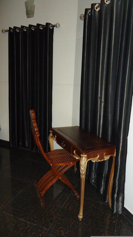 Midway Hotel & Restaurant Sadiqabad Εξωτερικό φωτογραφία