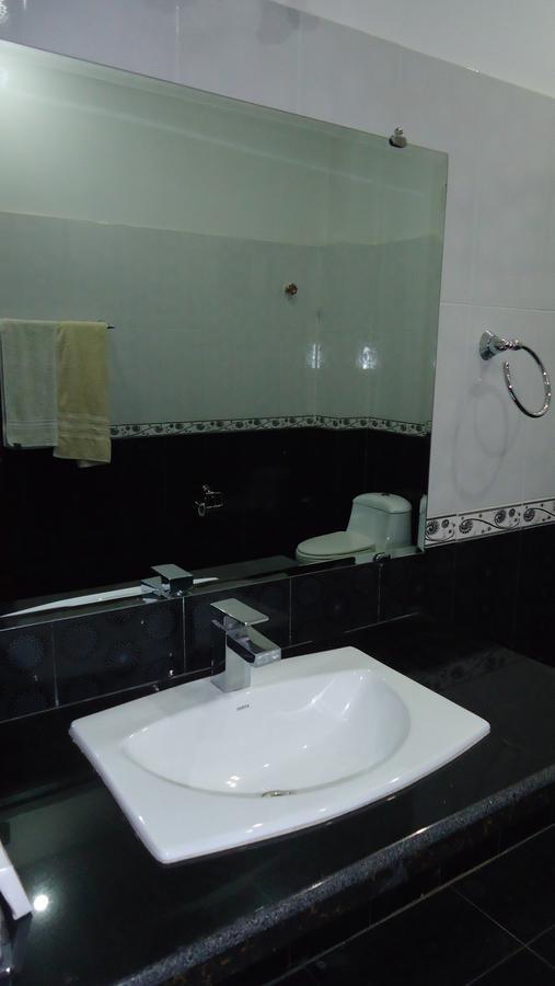 Midway Hotel & Restaurant Sadiqabad Εξωτερικό φωτογραφία